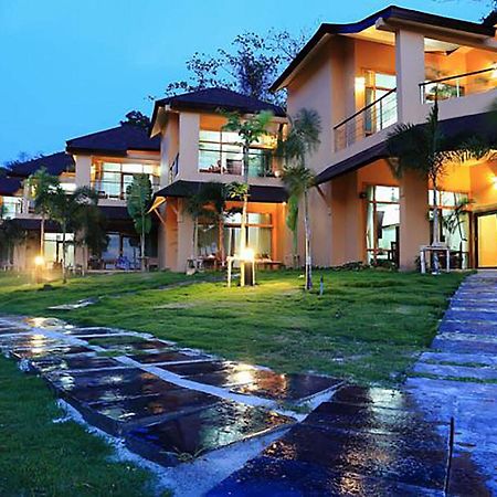 Bundhaya Villas Koh Lipe Buitenkant foto