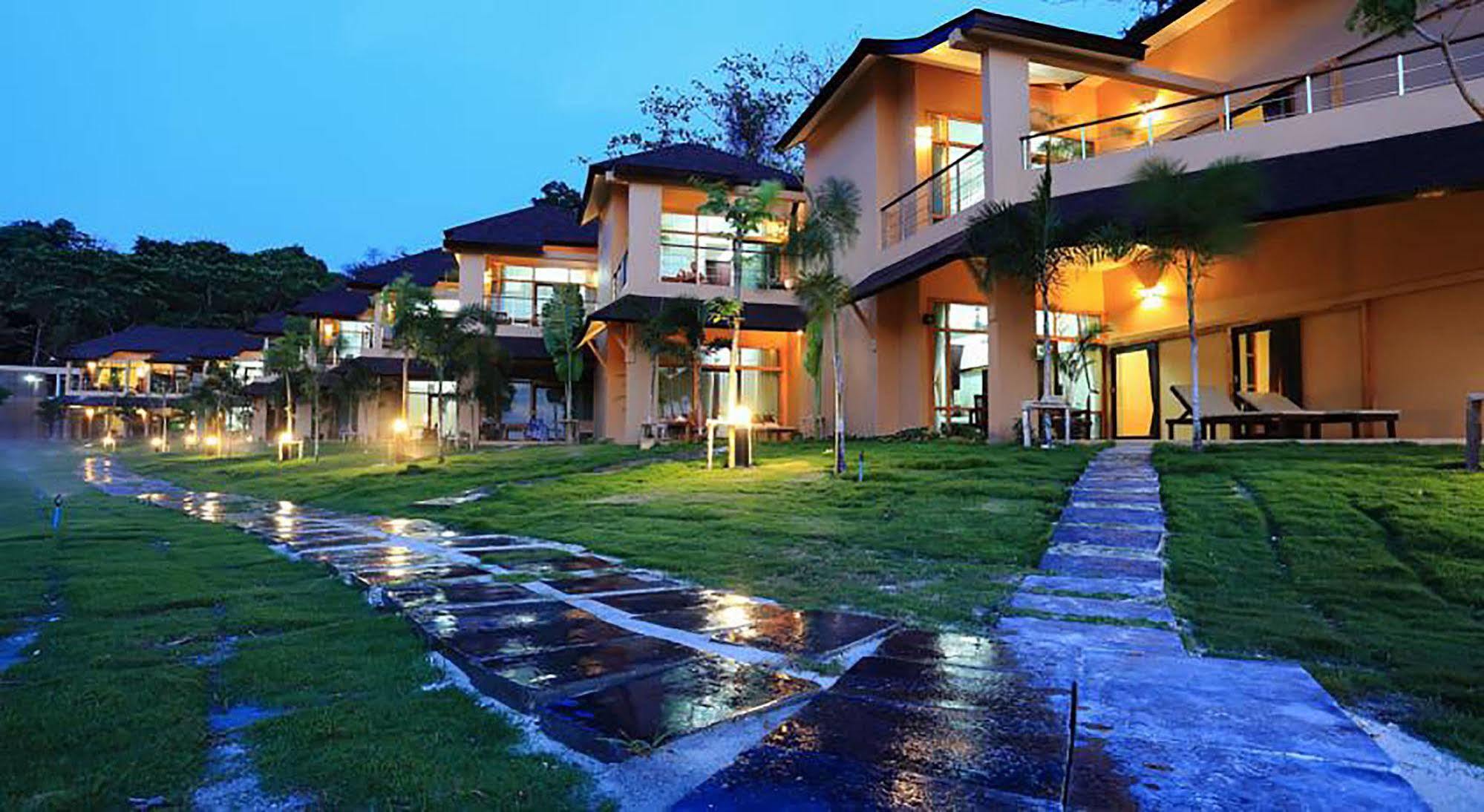 Bundhaya Villas Koh Lipe Buitenkant foto